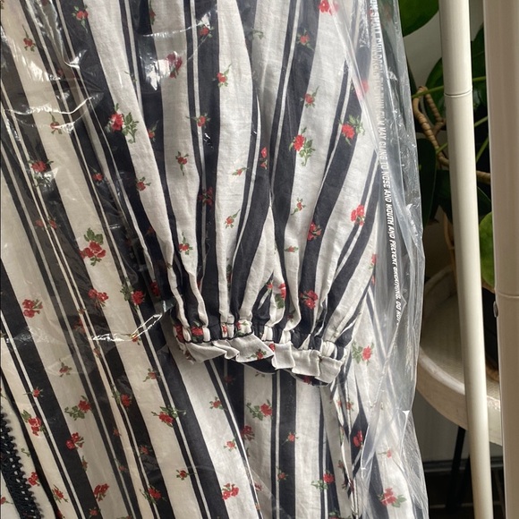 Anthropologie Black and White Buttoned Long Sleeve Dress - Picture 7 of 9